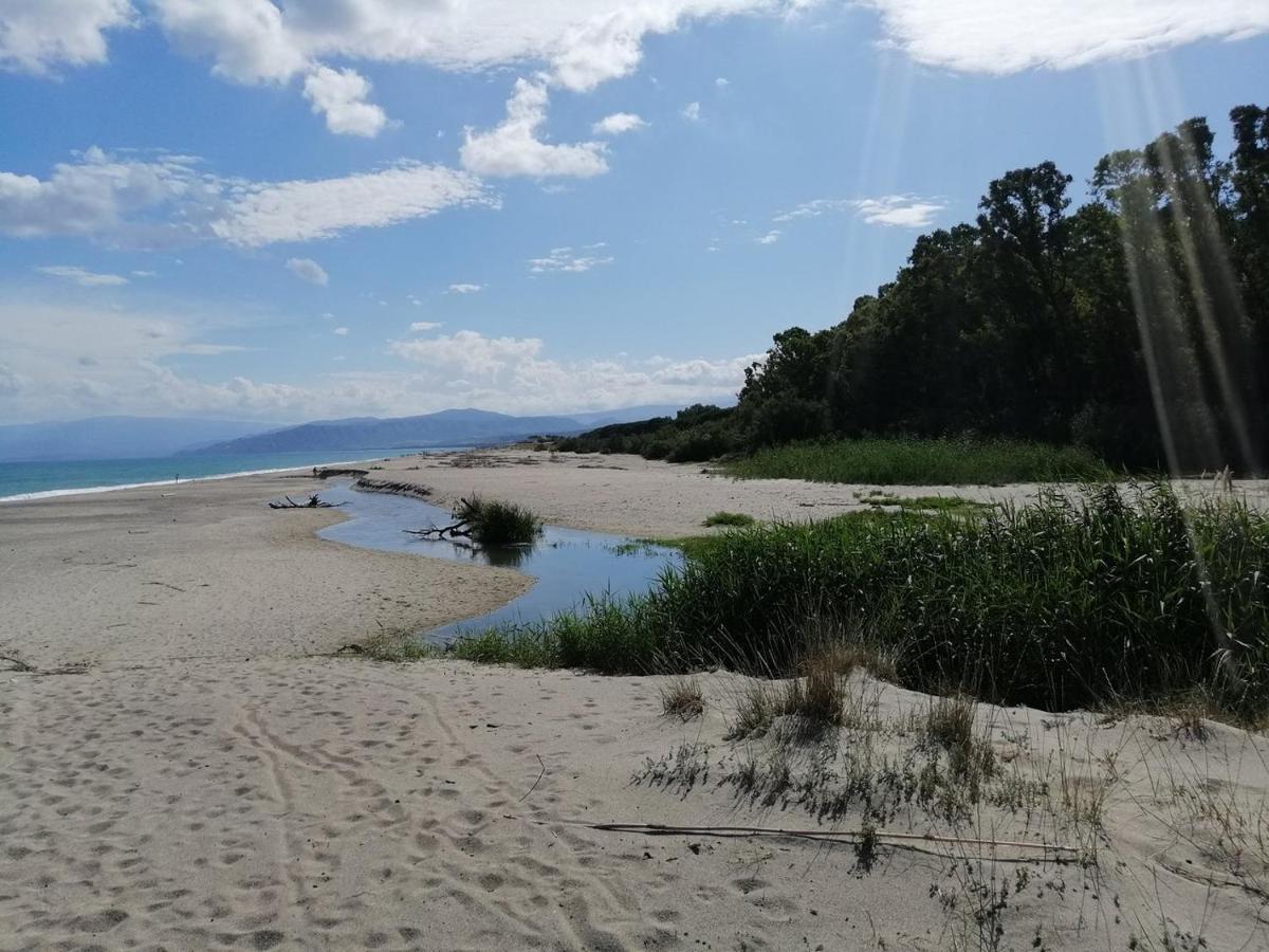 B E B Le Terrazze Sul Mare Acomodação com café da manhã Catanzaro Exterior foto